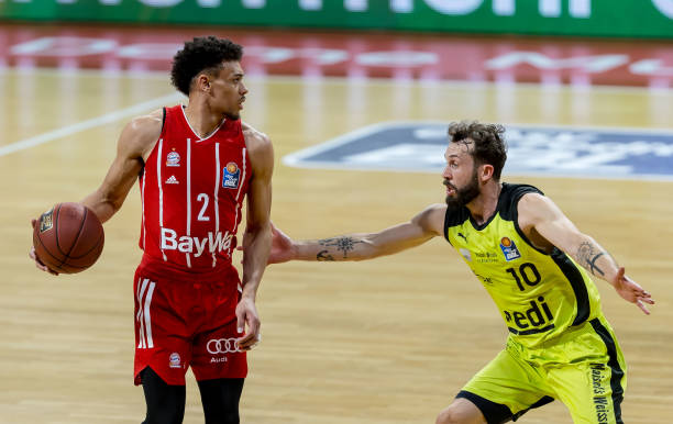 队在引入大 队在引入大