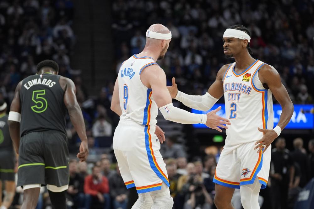 仅引起了球 仅引起了球