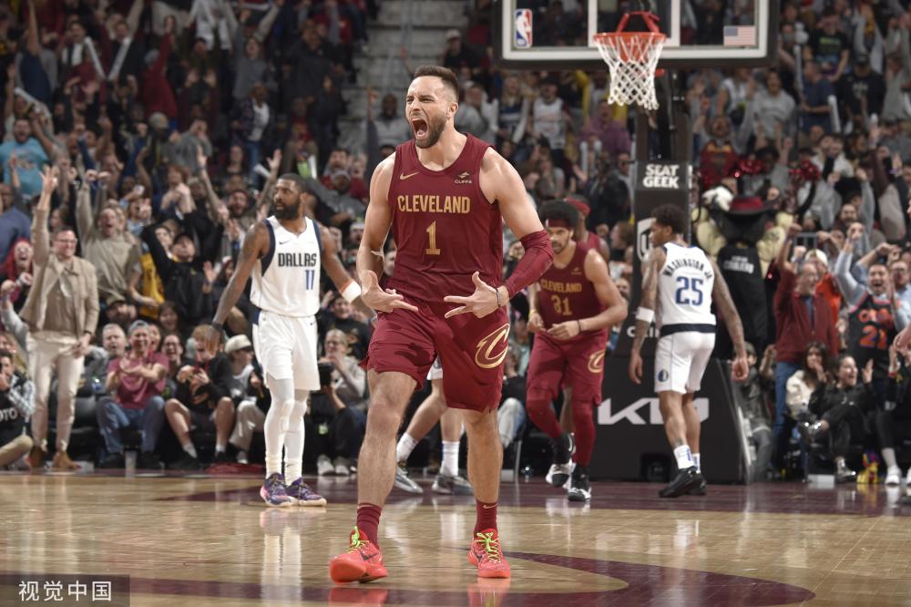 持和现场氛 持和现场氛